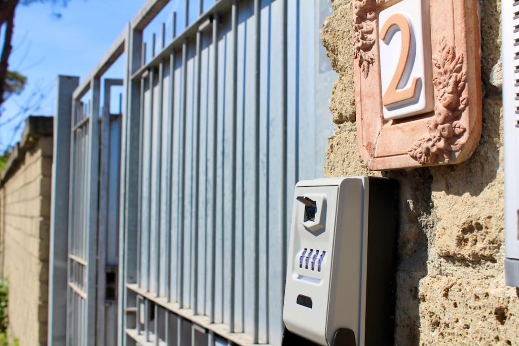 菲乌米奇诺The Garden House Fco, Self Check In And Free Private Parking公寓 外观 照片